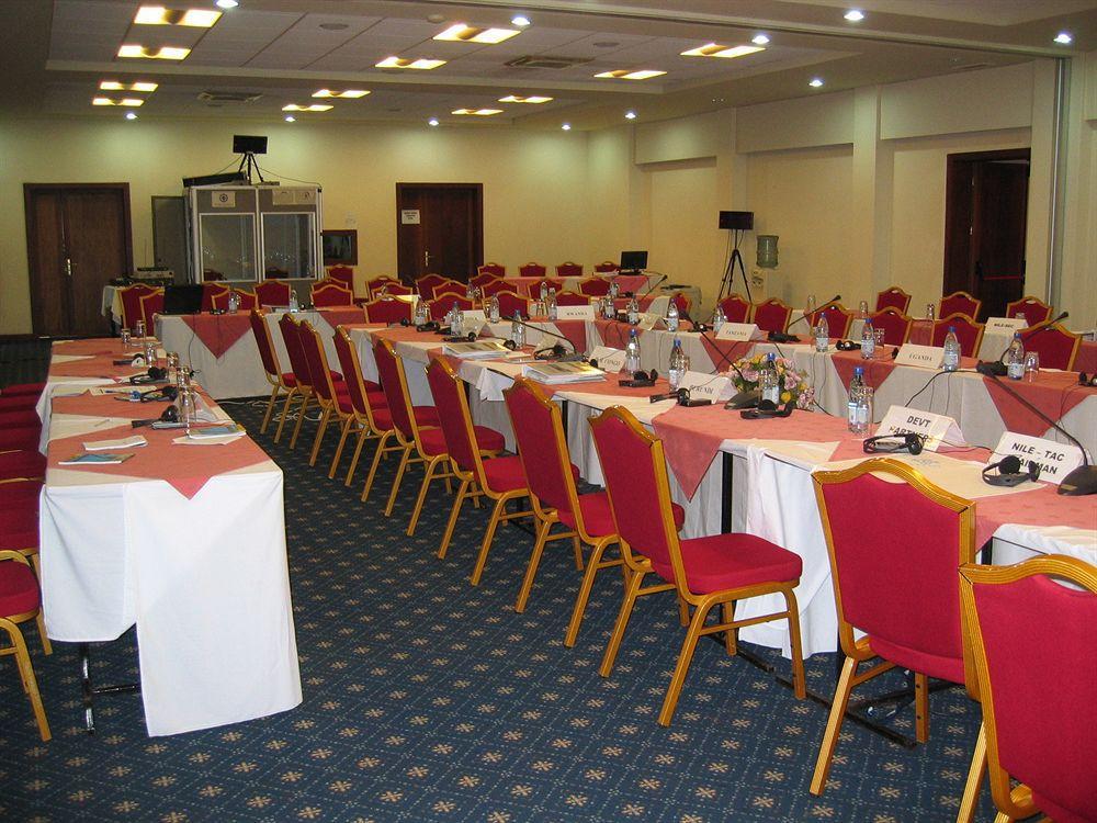 Lake Victoria Hotel Ентебе Екстериор снимка
