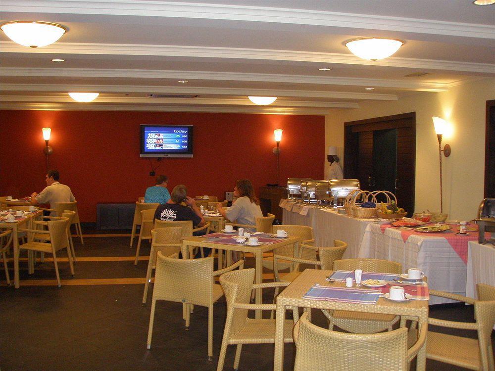 Lake Victoria Hotel Ентебе Екстериор снимка