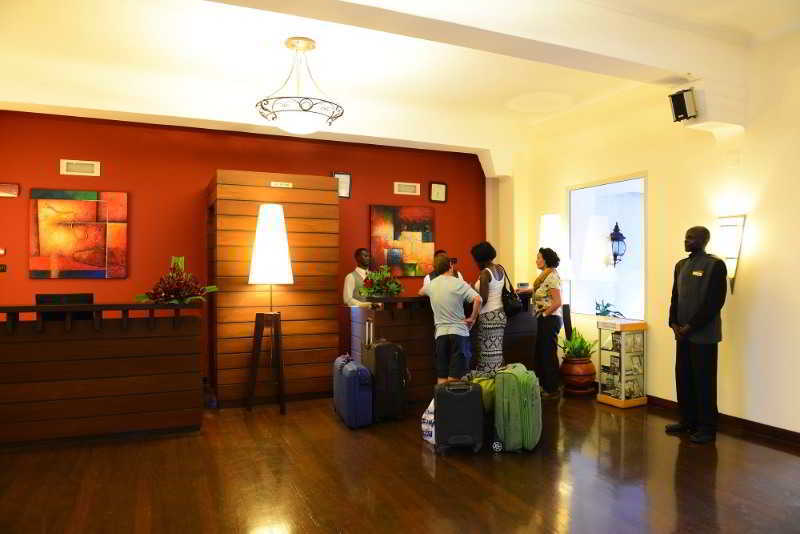 Lake Victoria Hotel Ентебе Екстериор снимка