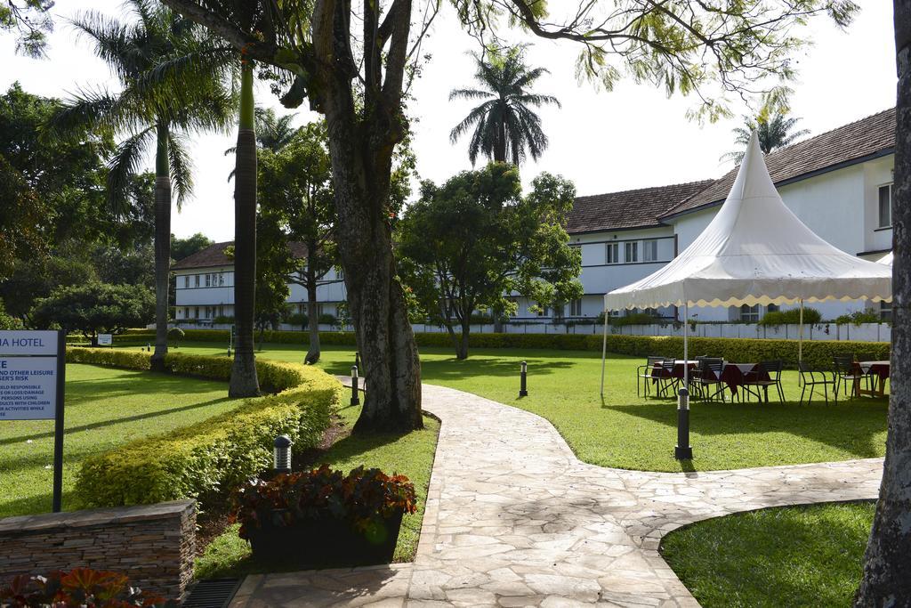 Lake Victoria Hotel Ентебе Екстериор снимка