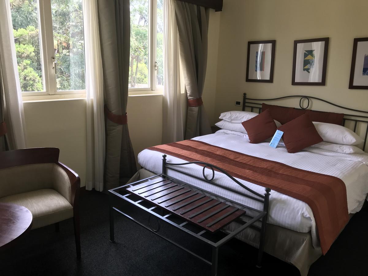 Lake Victoria Hotel Ентебе Екстериор снимка