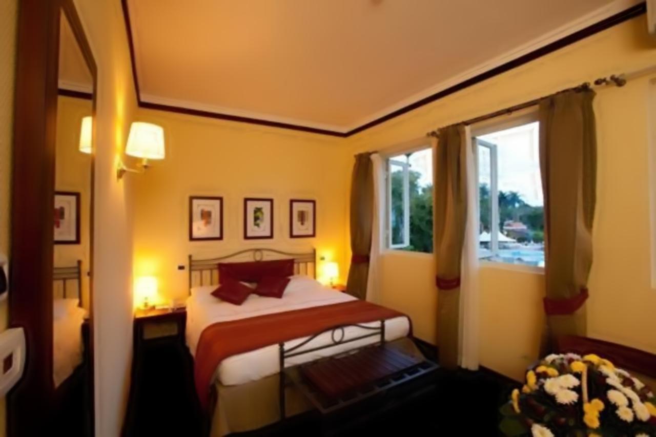 Lake Victoria Hotel Ентебе Екстериор снимка